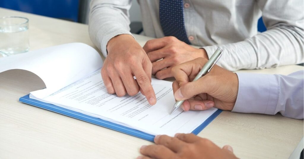 contratos-asesoria-especializada